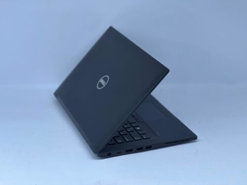 1b5d7235-b0cd-424a-beb1-d5698efc1057-scaled-1.jpg DELL Latitude 7480 i5-6th gen PROCESSOR 8gb RAM 256 SSD 14" SCREEN
